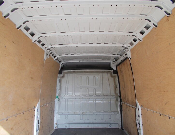 Peugeot Boxer Skříň 2,0 l 120 kw