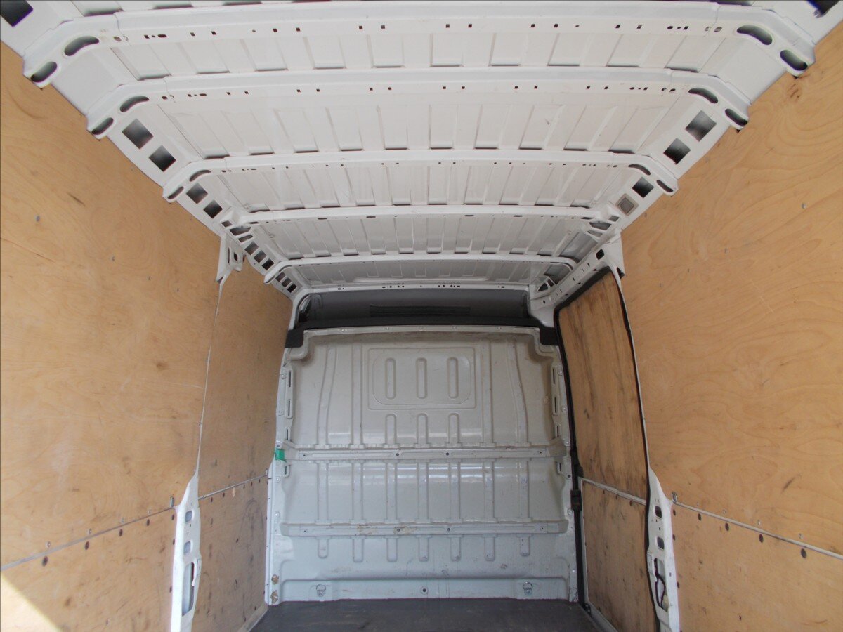 Peugeot Boxer Skříň 2,0 l 120 kw