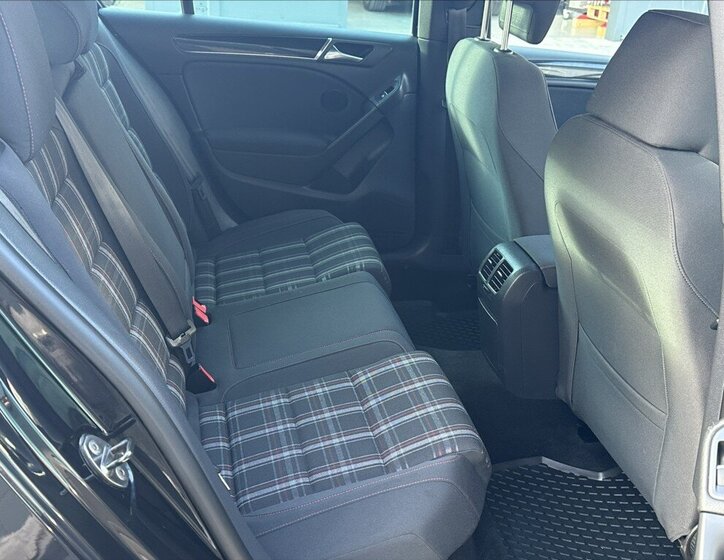 Volkswagen Golf Hatchback 2,0 l 155 kw