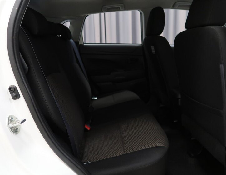 Mitsubishi ASX SUV 1,6 l 86 kw