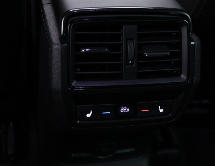 Škoda Karoq SUV 2,0 l 110 kw