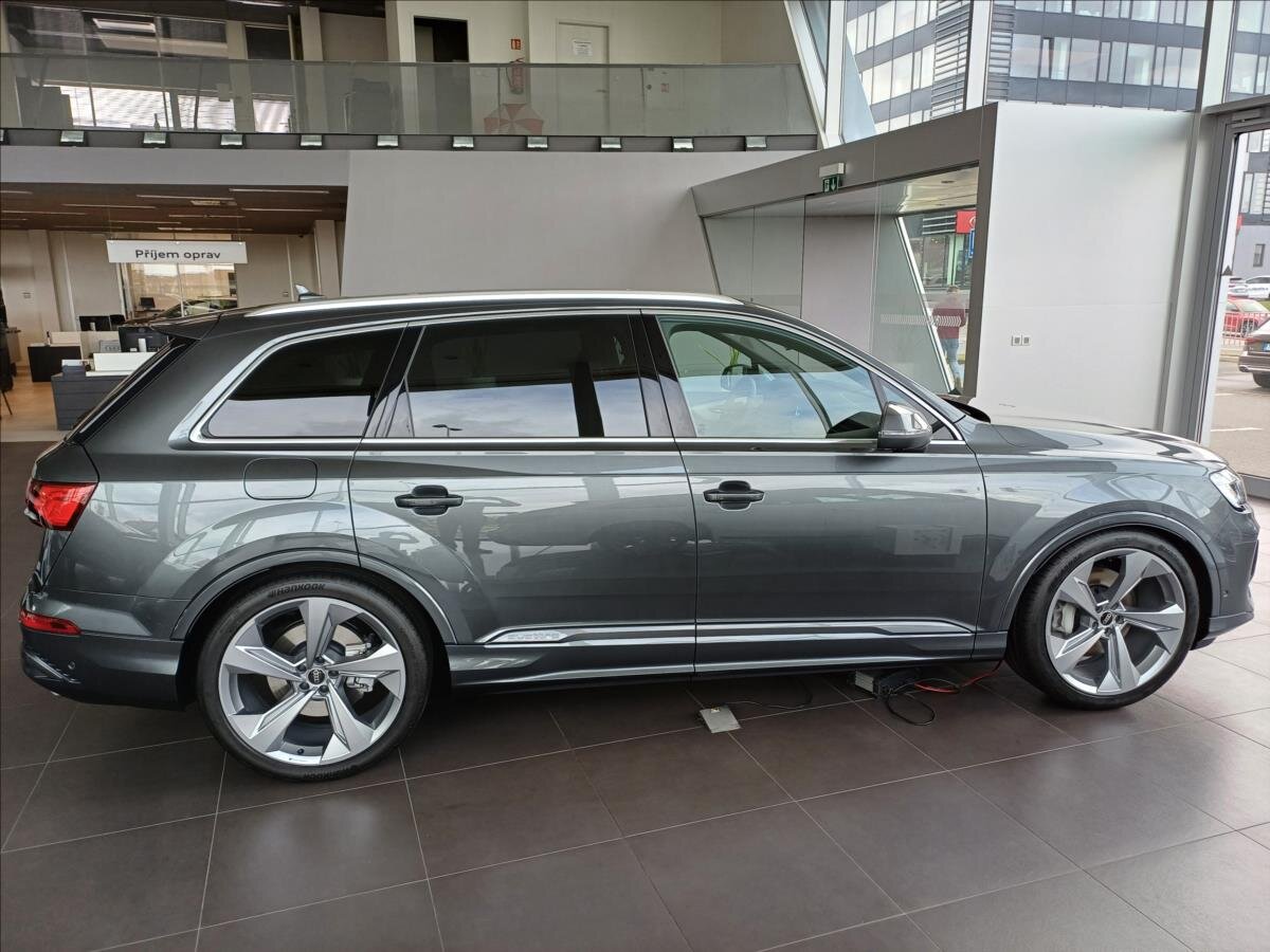 Audi Q7 SUV 3,0 l 210 kw
