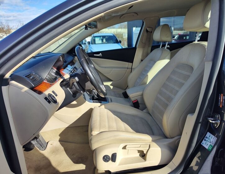 Volkswagen Passat Kombi 2,0 l 103 kw