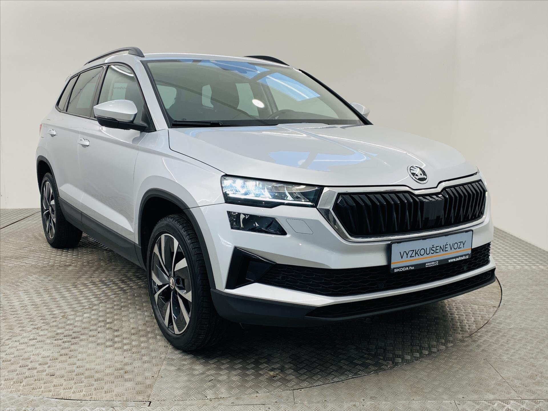 Škoda Karoq SUV / Terénní 1,5 l 110 kw