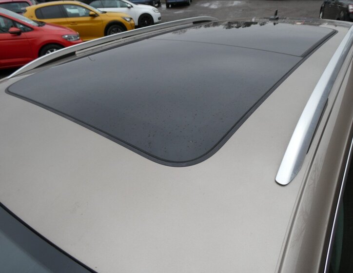 Volkswagen Tiguan SUV / Terénní 2,0 l 110 kw