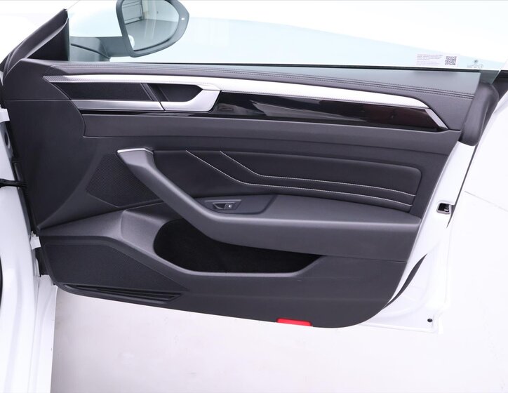 Volkswagen Arteon Kombi 2,0 l 140 kw