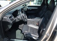 Volvo V90 8