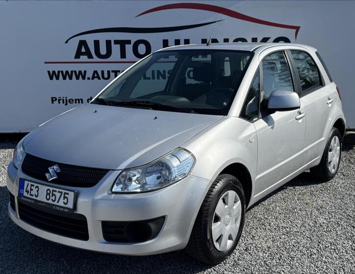 Suzuki SX4 1