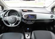 Toyota Yaris 9