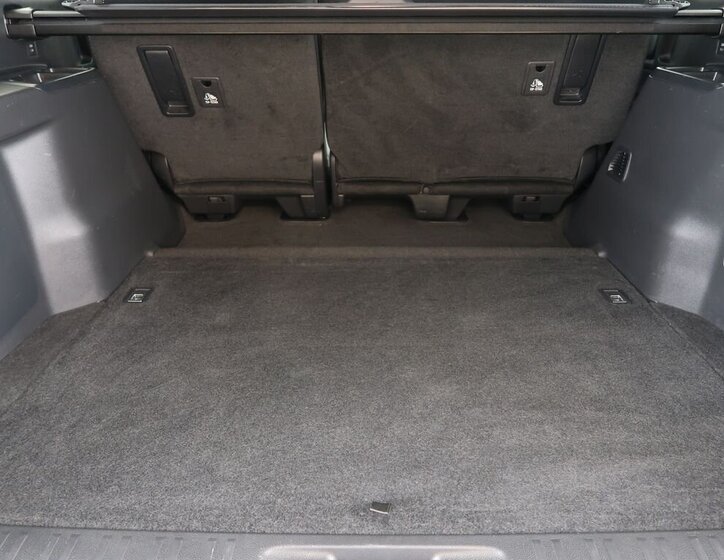 Toyota Land Cruiser Kombi 2,8 l 151 kw