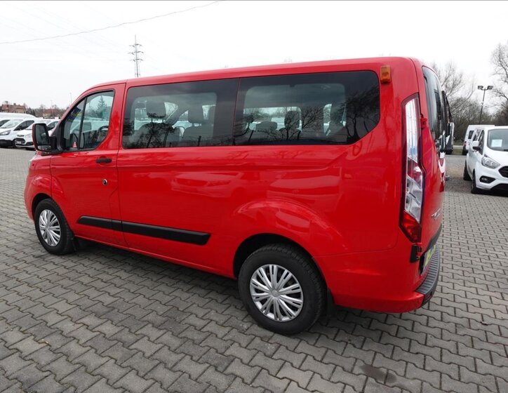 Ford Transit Custom Ostatní 2,0 l 77 kw