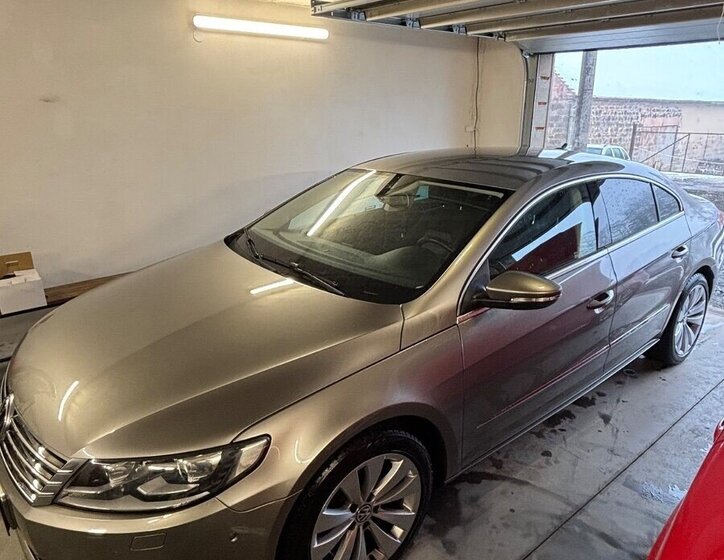 Volkswagen Passat CC Sedan 0,0 103 kw