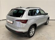 Škoda Karoq SUV 1,5 l 110 kw