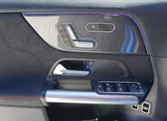 Mercedes-Benz GLA SUV 1,3 l 120 kw