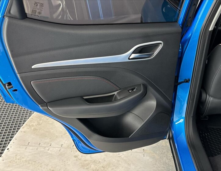 MG ZS SUV / Terénní 1,5 l 78 kw