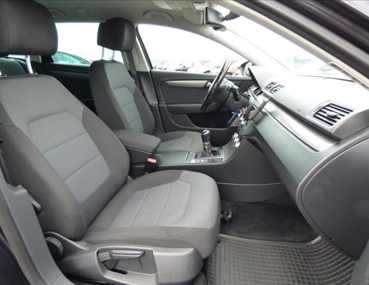 Volkswagen Passat 61