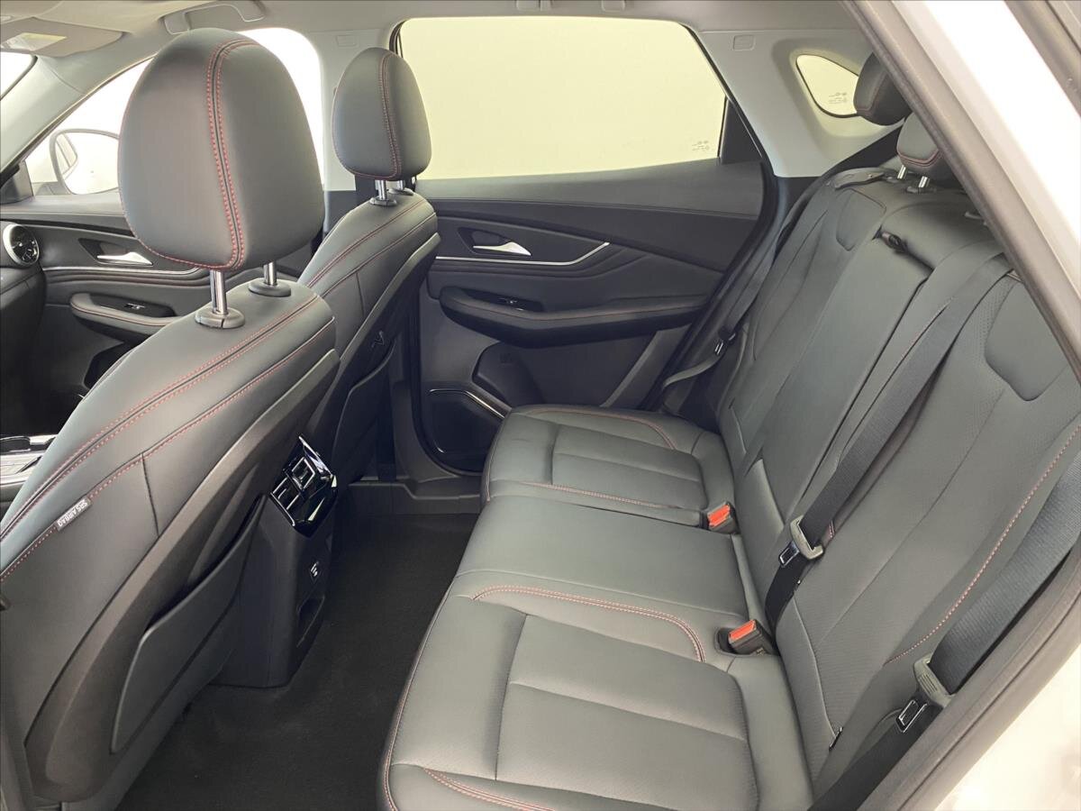 Dongfeng T5 EVO SUV / Terénní 1,5 l 130 kw