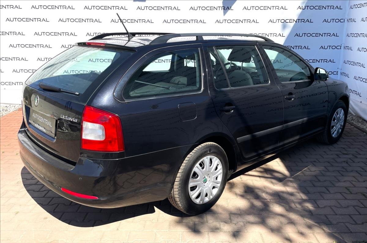 Škoda Octavia Kombi 1,2 l 77 kw