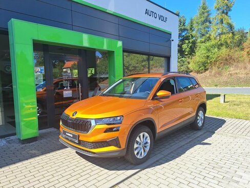Škoda Karoq SUV / Terénní 1,5 l 110 kw