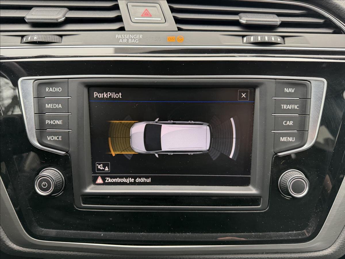 Volkswagen Touran MPV 1,2 l 81 kw