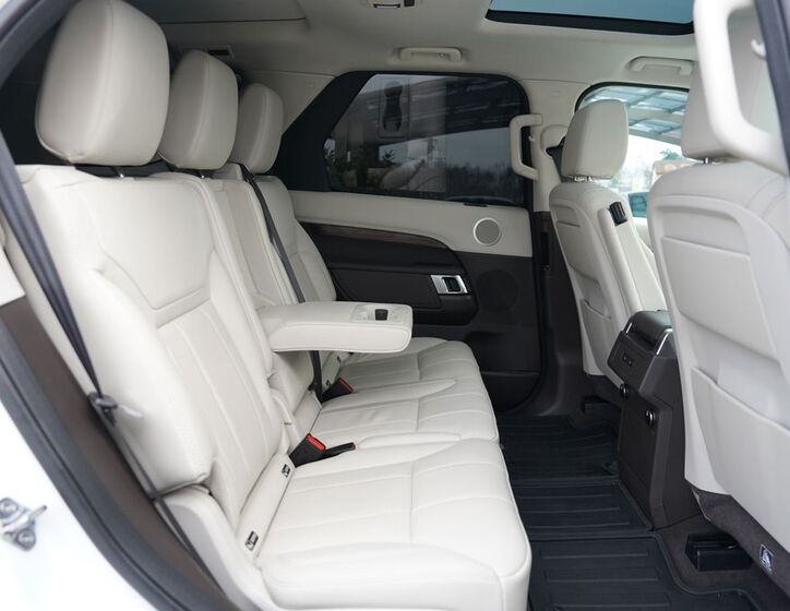 Land Rover Discovery 37