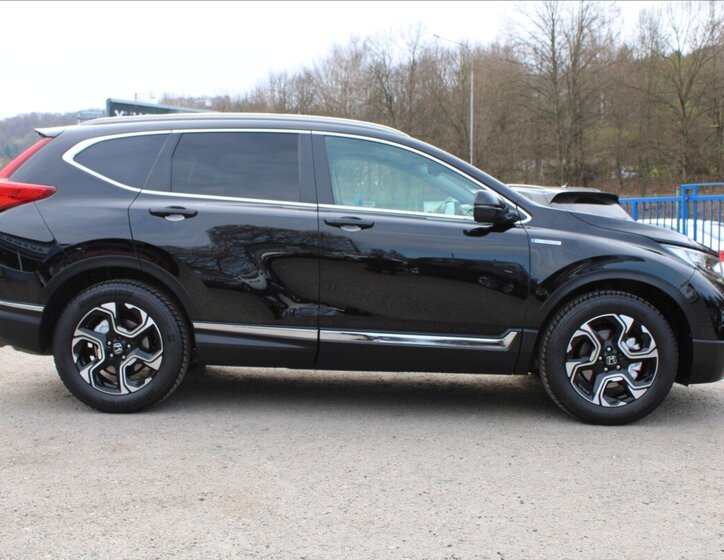 Honda CR-V SUV / Terénní 2,0 l 107 kw