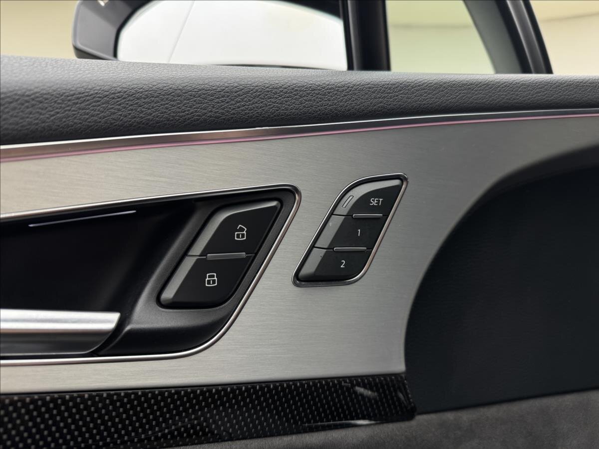 Audi SQ7 SUV / Terénní 4,0 l 320 kw