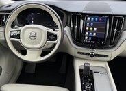 Volvo XC60 SUV / Terénní 2,0 l 145 kw