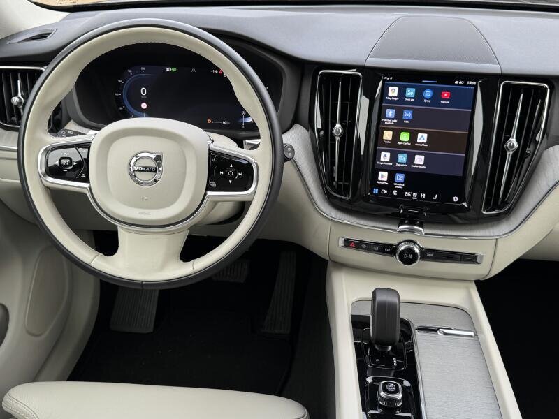 Volvo XC60 SUV / Terénní 2,0 l 145 kw