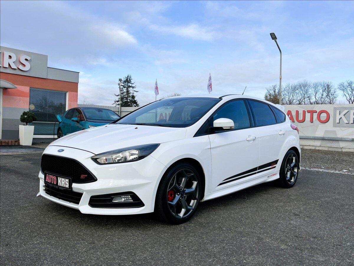 Ford Focus Hatchback 2,0 l 184 kw