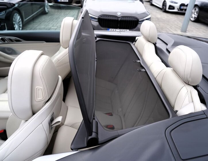 BMW Řada 8 Kabriolet 4,4 l 390 kw