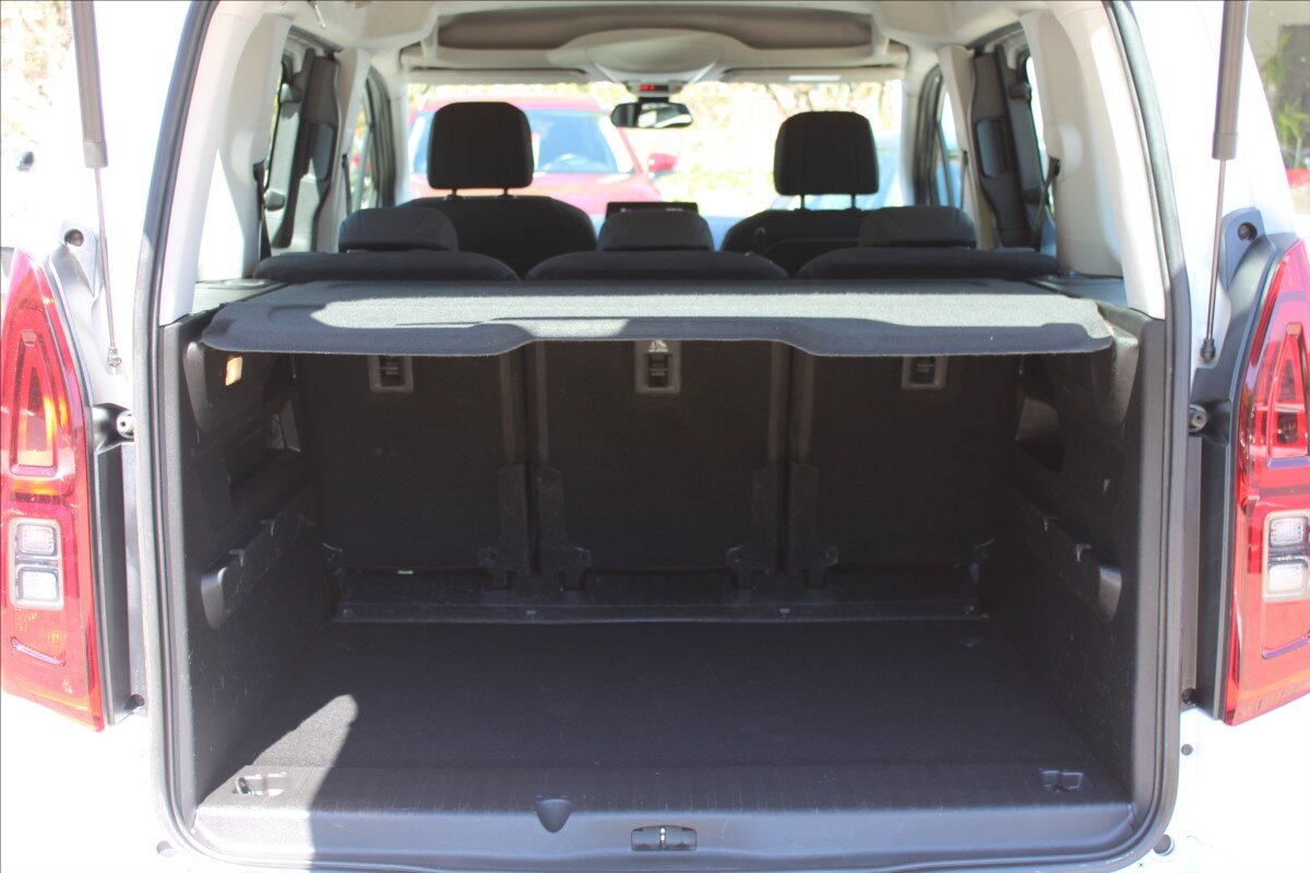 Opel Combo MPV 1,2 l 96 kw