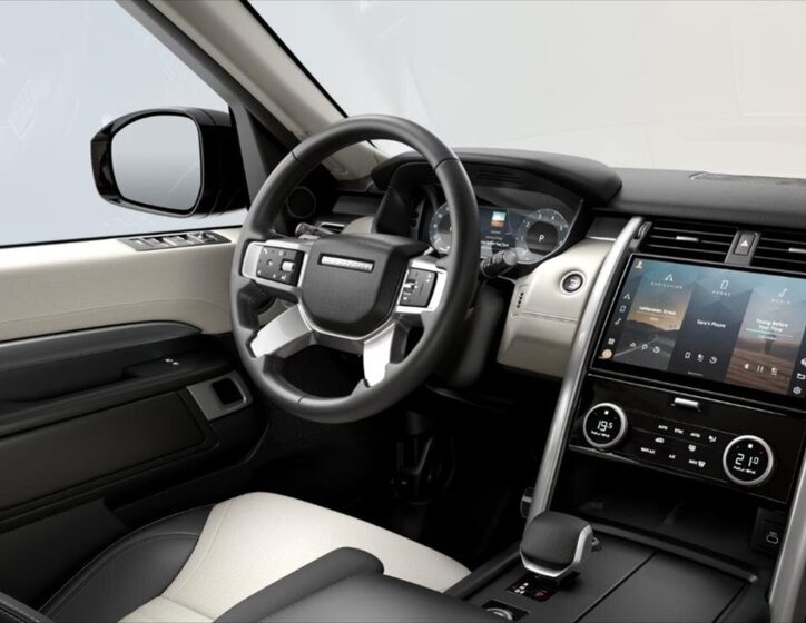 Land Rover Discovery 4