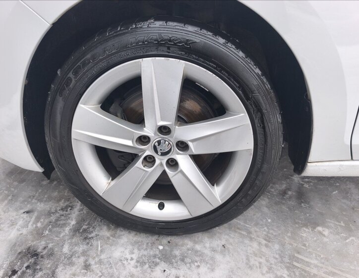 Škoda Rapid Hatchback 1,2 l 81 kw