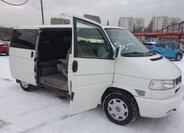 Volkswagen Multivan 2