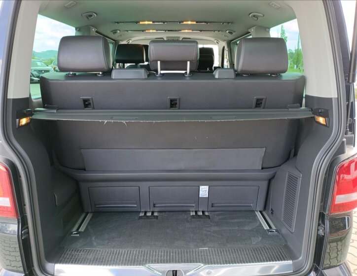 Volkswagen Multivan VAN / Minibus 2,0 l 132 kw