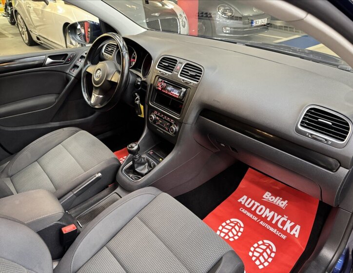 Volkswagen Golf Hatchback 1,4 l 59 kw