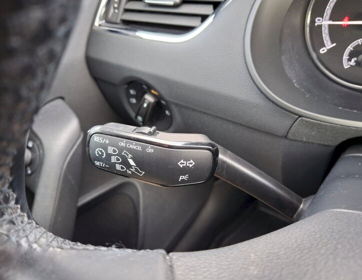 Škoda Octavia Sedan / Limuzína 1,5 l 110 kw