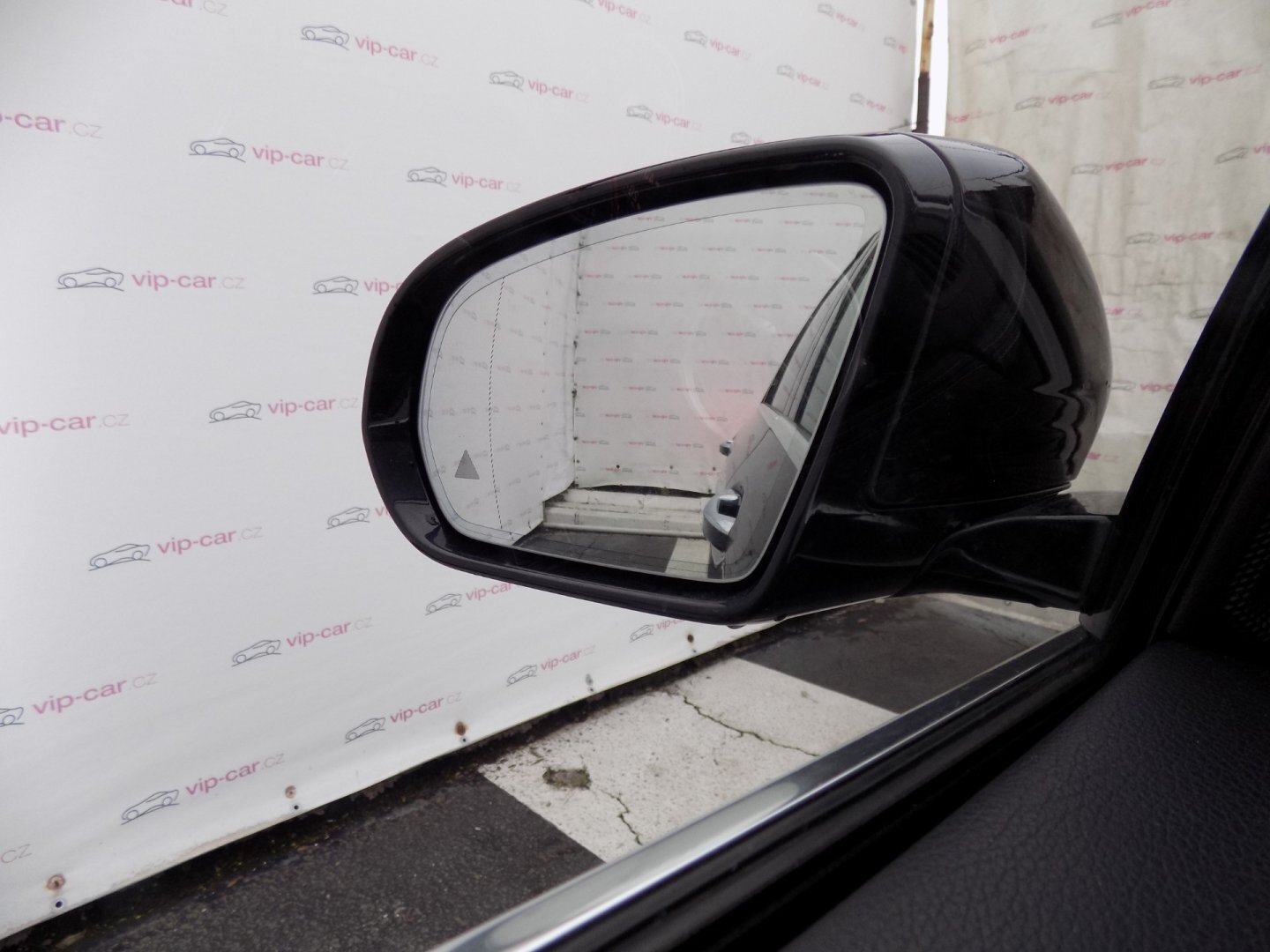 Mercedes-Benz Třídy E Sedan 3,0 l 190 kw