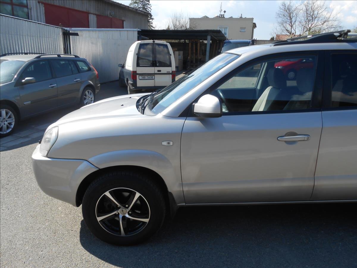 Hyundai Tucson Kombi 2,0 l 82 kw