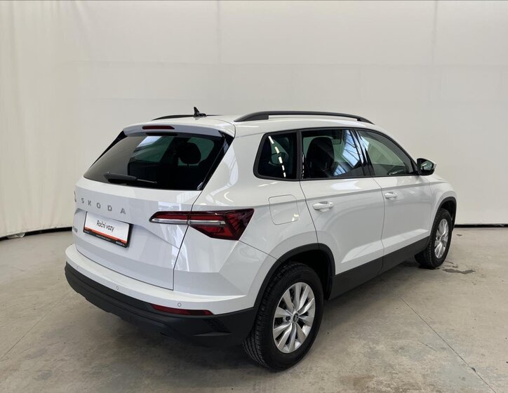 Škoda Karoq SUV 1,5 l 110 kw