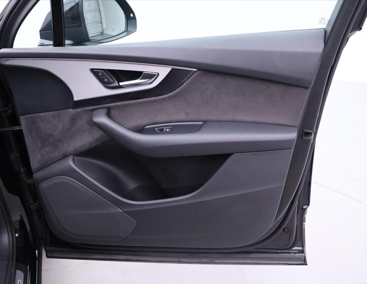 Audi Q7 SUV 3,0 l 200 kw