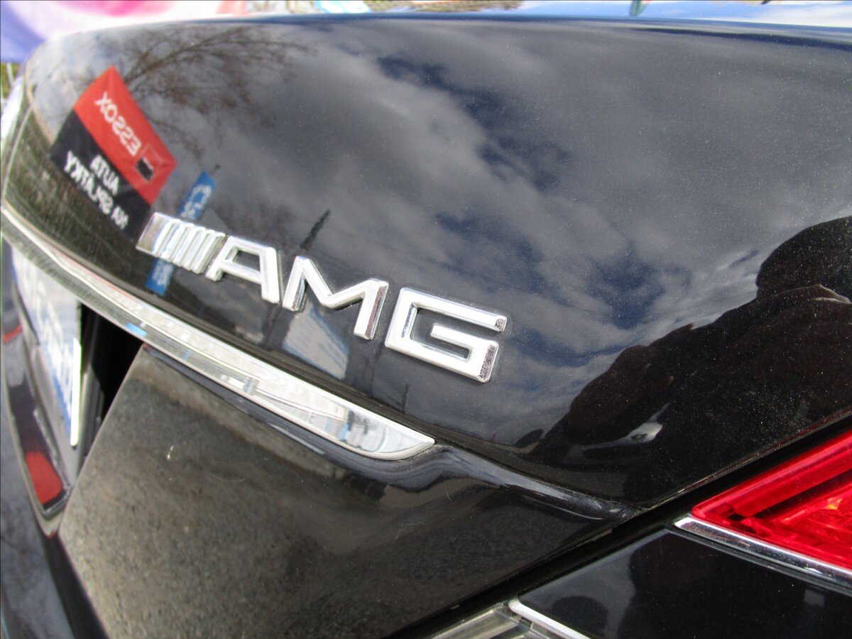 Mercedes-Benz Třídy S Sedan / Limuzína 4,0 l 235 kw