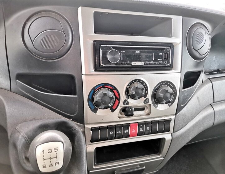 Iveco Daily Ostatní 2,3 l 93 kw