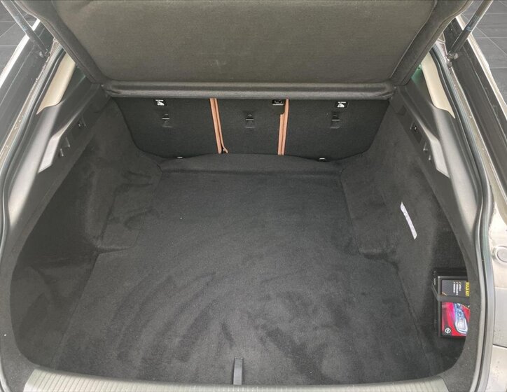 Opel Insignia Liftback 2,0 l 154 kw