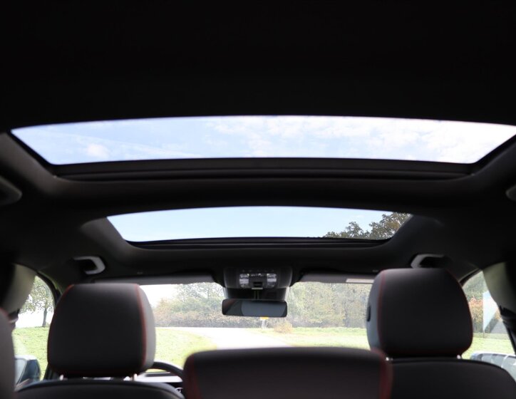 Mercedes-Benz GLB 42