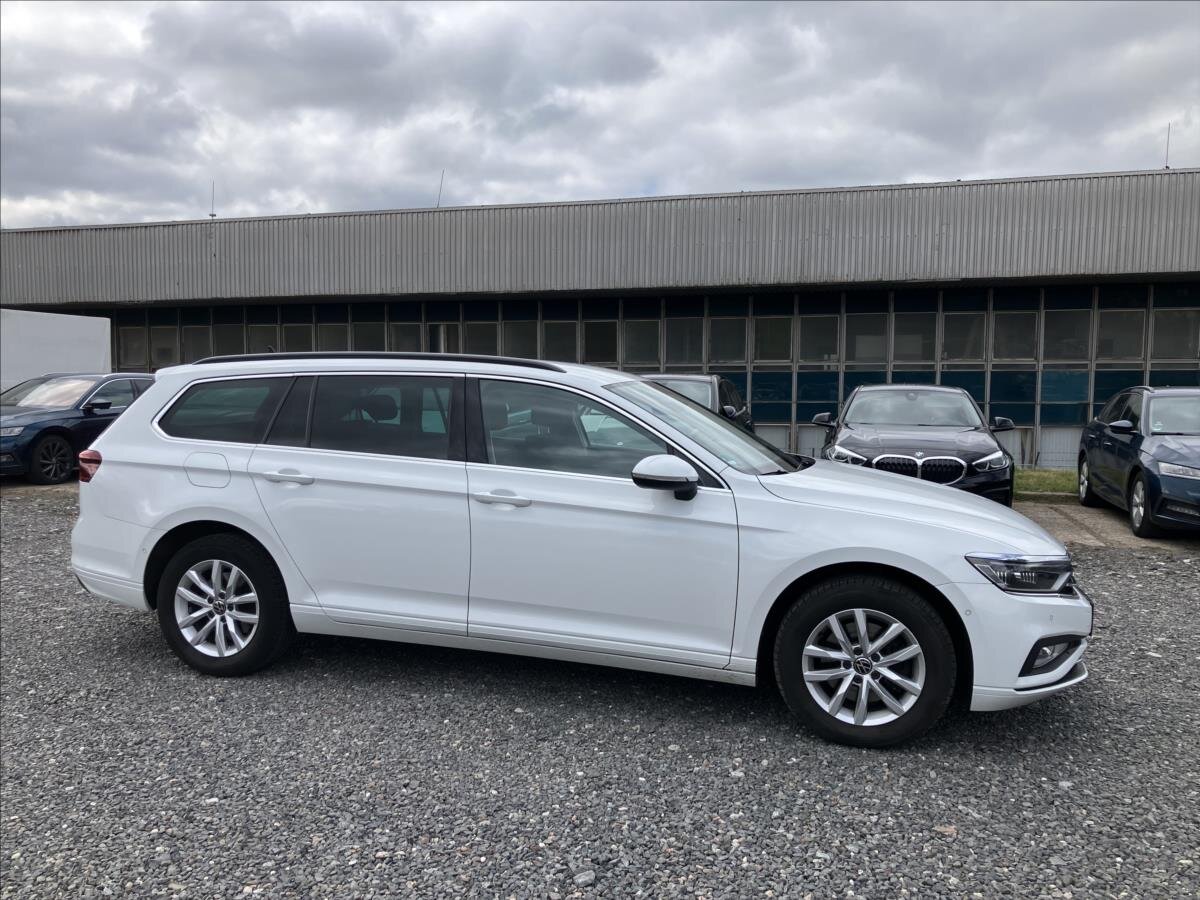 Volkswagen Passat Kombi 2,0 l 90 kw