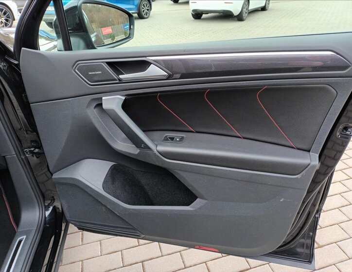 Volkswagen Tiguan SUV / Terénní 2,0 l 147 kw