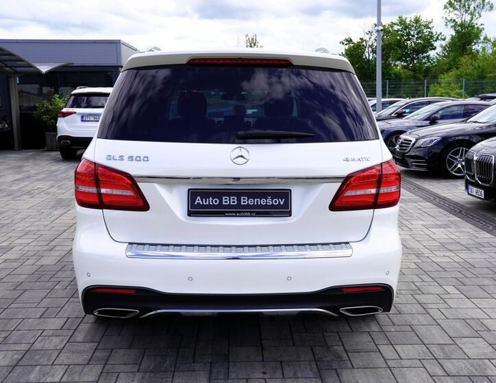 Mercedes-Benz GLS 5