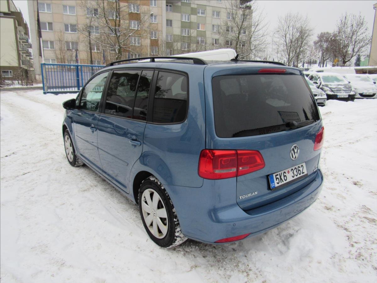 Volkswagen Touran Kombi 1,2 l 77 kw